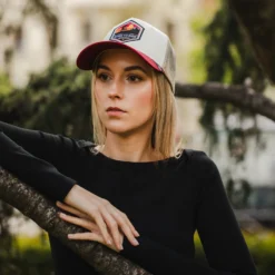 Born To Ride Brown / Grey / Red -The Indian Face Ventas 03 012 08 05