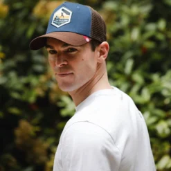 Born To Climb Blue / Brown 31 Born To Climb Blue / Brown -The Indian Face Ventas 03 012 30 12