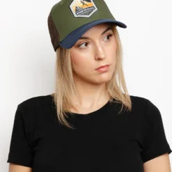 Born To Climb Green / Brown / Blue 25 Born To Climb Green / Brown / Blue -The Indian Face Ventas 03 012 31 01