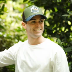 Born To Climb Green / Brown / Blue 33 Born To Climb Green / Brown / Blue -The Indian Face Ventas 03 012 31 11