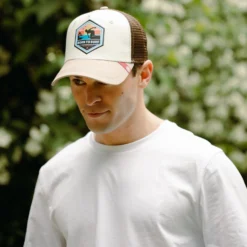 Born To Surf Brown / Grey 33 Born To Surf Brown / Grey -The Indian Face Ventas 03 012 35 12