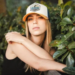 Born To Dunk Brown / Blue / Yellow -The Indian Face Ventas 03 012 43 03