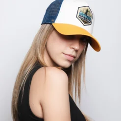 Born To Dunk Brown / Blue / Yellow -The Indian Face Ventas 03 012 43 05