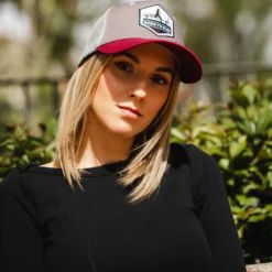 Born To Run Grey / Red -The Indian Face Ventas 03 012 47 06