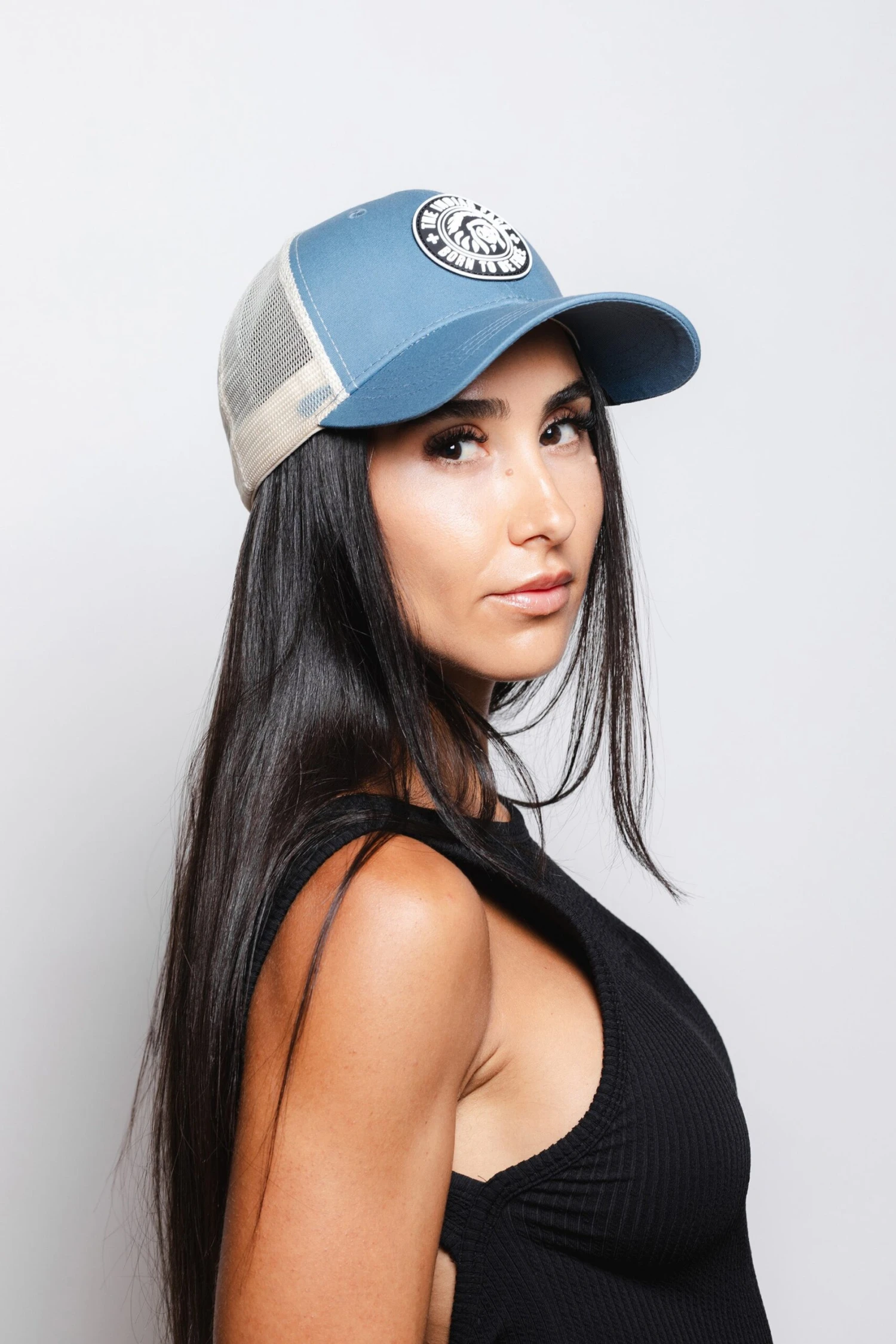 Born To Be Free Blue / White 17 Born To Be Free Blue / White - Imagen 15