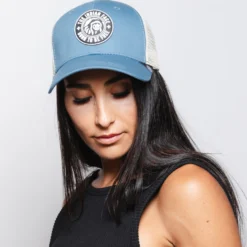 Born To Be Free Blue / White 34 Born To Be Free Blue / White -The Indian Face Ventas 03 013 04 12 scaled