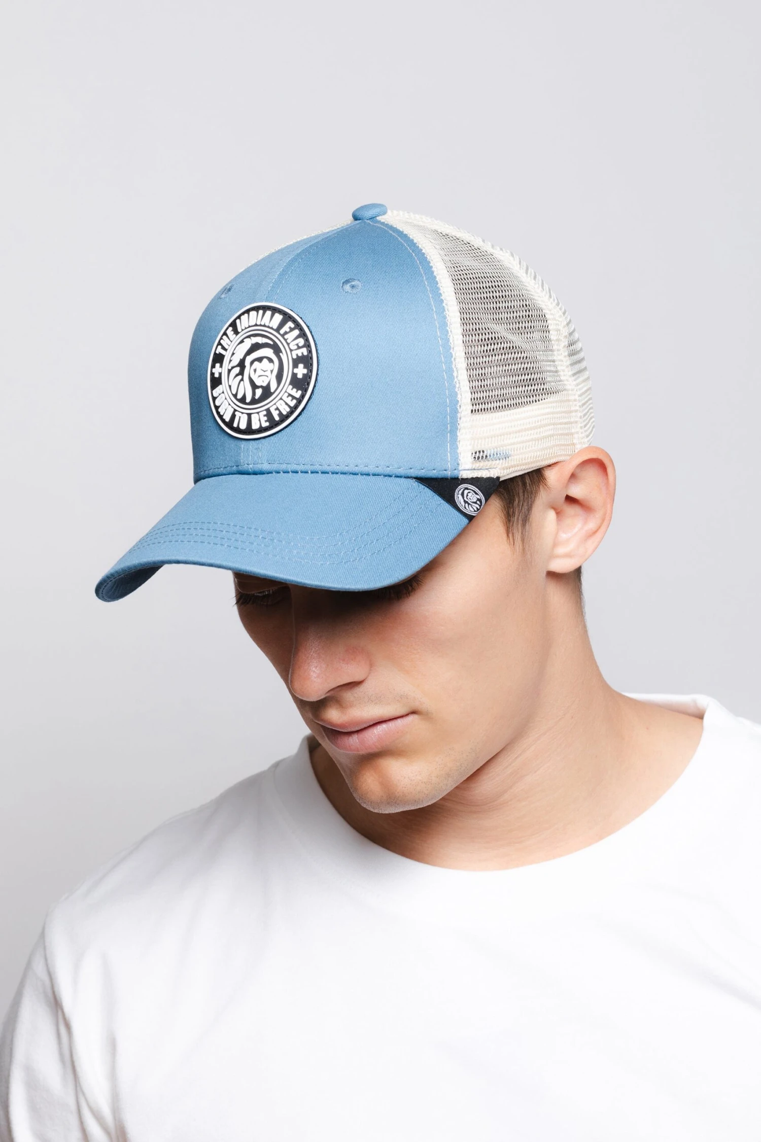 Born To Be Free Blue / White 12 Born To Be Free Blue / White - Imagen 10