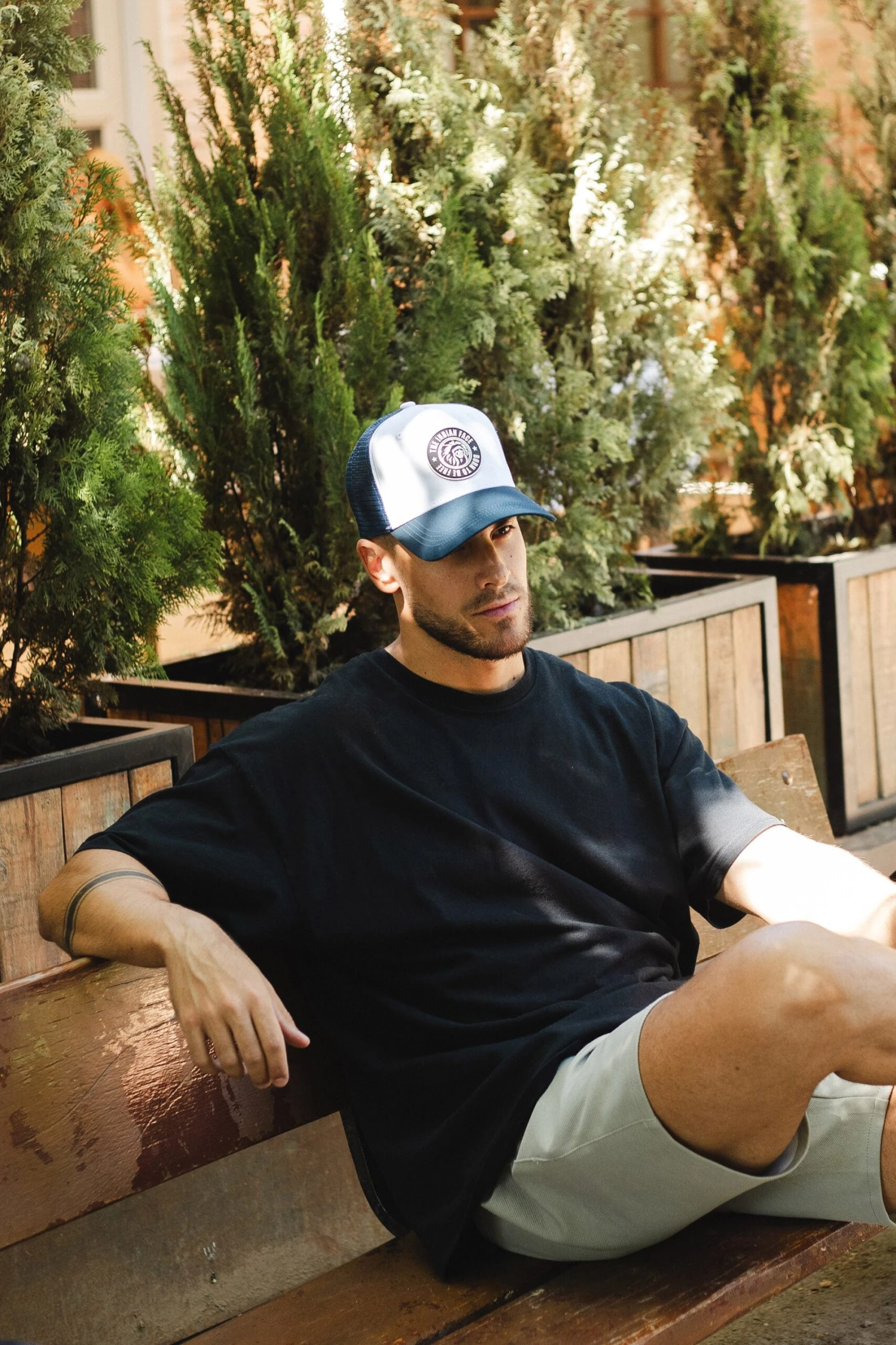 Born To Be Free White / Blue 14 Born To Be Free White / Blue - Imagen 12