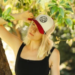 Born To Be Free Brown / Grey / Red -The Indian Face Ventas 03 013 07 2 scaled