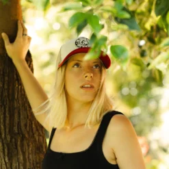 Born To Be Free Brown / Grey / Red -The Indian Face Ventas 03 013 07 3 scaled