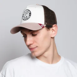 Born To Be Free Brown / Grey -The Indian Face Ventas 03 013 11 6 scaled