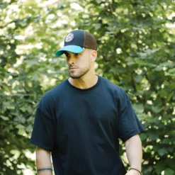 Born To Be Free Blue / Brown -The Indian Face Ventas 03 013 15 11 scaled