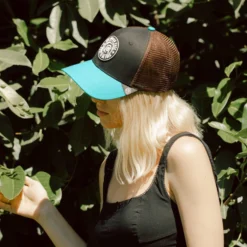 Born To Be Free Blue / Brown -The Indian Face Ventas 03 013 15 2 scaled