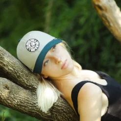 Born To Be Free Grey / Blue -The Indian Face Ventas 03 013 16 1 scaled