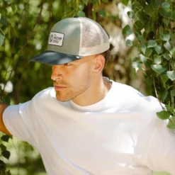 Latitude Navy Blue / Green / Beige -The Indian Face Ventas 03 015 05 3 a8a85fec 4aaa 4350 986c 7292e6397de8 scaled