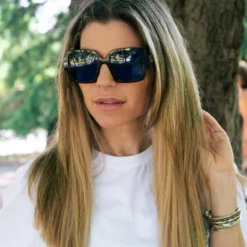 Nazare Black Tortoise / Blue -The Indian Face Ventas FotoTheIndianFace36 scaled