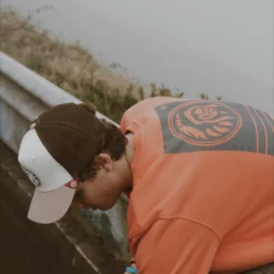 Born To Be Free Brown / Grey -The Indian Face Ventas GorrasTheIndianFace 9 scaled