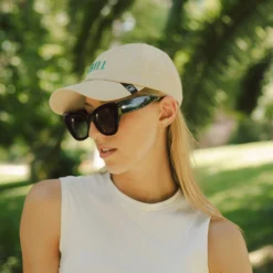 Isla Tortuga Black / Black -The Indian Face Ventas HK 012 01 5 scaled