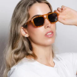 Curazao Tortoise / Black 23 Curazao Tortoise / Black -The Indian Face Ventas HK 013 02 3 scaled