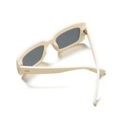 Santorini White / Black -The Indian Face Ventas HK 022 03 05