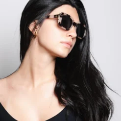 Bali Tortoise / Black -The Indian Face Ventas HK 024 02 3 scaled