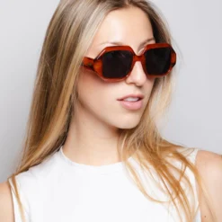 Holbox Tortoise / Black -The Indian Face Ventas HK 027 02 4 scaled