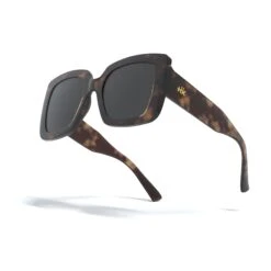 Fuerteventura Tortoise / Black 17 Fuerteventura Tortoise / Black -The Indian Face Ventas HK 029 03 04