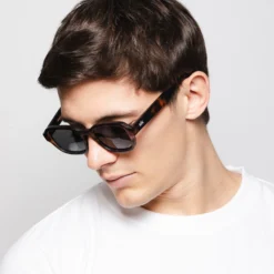 Shoreline Tortoise / Black -The Indian Face Ventas HK A01 24M01C02 01