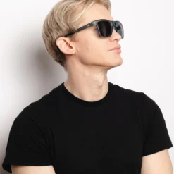 Breezy Blue / Black -The Indian Face Ventas HK A01 24M02C03 04