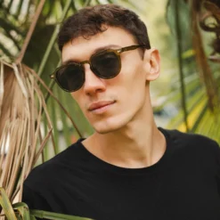 Seashell Green / Black 20 Seashell Green / Black -The Indian Face Ventas HK A01 24M05C03 03