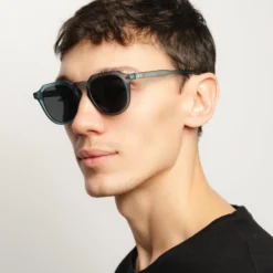 Seashell Blue / Black -The Indian Face Ventas HK A01 24M05C05 05