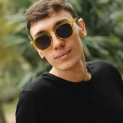 Seashell Yellow / Black 20 Seashell Yellow / Black -The Indian Face Ventas HK A01 24M05C06 03