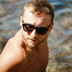 Cove Tortoise / Black 26 Cove Tortoise / Black -The Indian Face Ventas HK A01 24M08C02 07