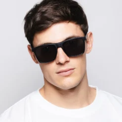 Hossegor Black / Black -The Indian Face Ventas HK A01 24M09C01 02