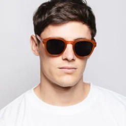 Teahupoo Orange / Black 17 Teahupoo Orange / Black -The Indian Face Ventas HK A01 24M10C04 02