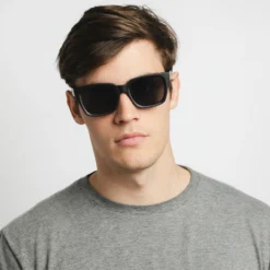 Noosa Black / Black 15 Noosa Black / Black -The Indian Face Ventas HK A01 24M11C01 03