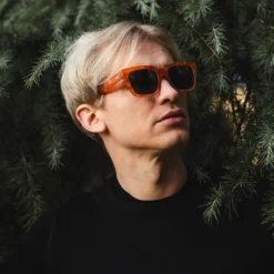 Noosa Tortoise / Black -The Indian Face Ventas HK A01 24M11C02 01