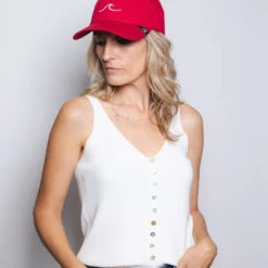 Wave Red -The Indian Face Ventas HK A05 23M01C01 11 scaled