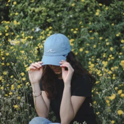 Wave Blue 14 Wave Blue -The Indian Face Ventas HK A05 23M01C02 01 scaled