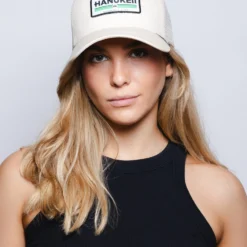 Barefoot Beige -The Indian Face Ventas HK A05 24M03C06 07 scaled