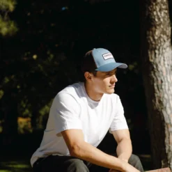 Barefoot Blue / Brown 19 Barefoot Blue / Brown -The Indian Face Ventas HK A05 24M03C07 08 scaled