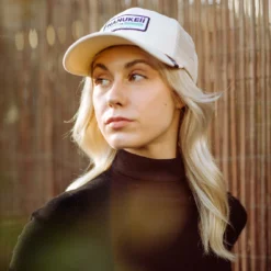 Barefoot Beige -The Indian Face Ventas Hanukeii 29