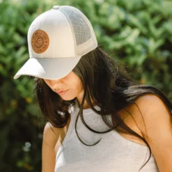 Born To Be Free Beige -The Indian Face Ventas IF A05 23M01C04 10 scaled