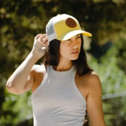 Born To Be Free Yellow / White -The Indian Face Ventas IF A05 23M01C06 2 scaled