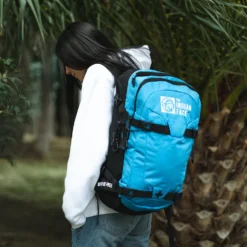 Atlas Blue -The Indian Face Ventas IF A08 23M01C04 01 4bb98fe4 36b9 4d91 8f37 098d2a69182b