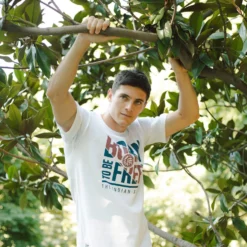 Born To Be Free White -The Indian Face Ventas IF R01 23M04C01 13 scaled