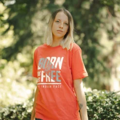 Born To Be Free Red 23 Born To Be Free Red -The Indian Face Ventas IF R01 23M04C03 6 scaled