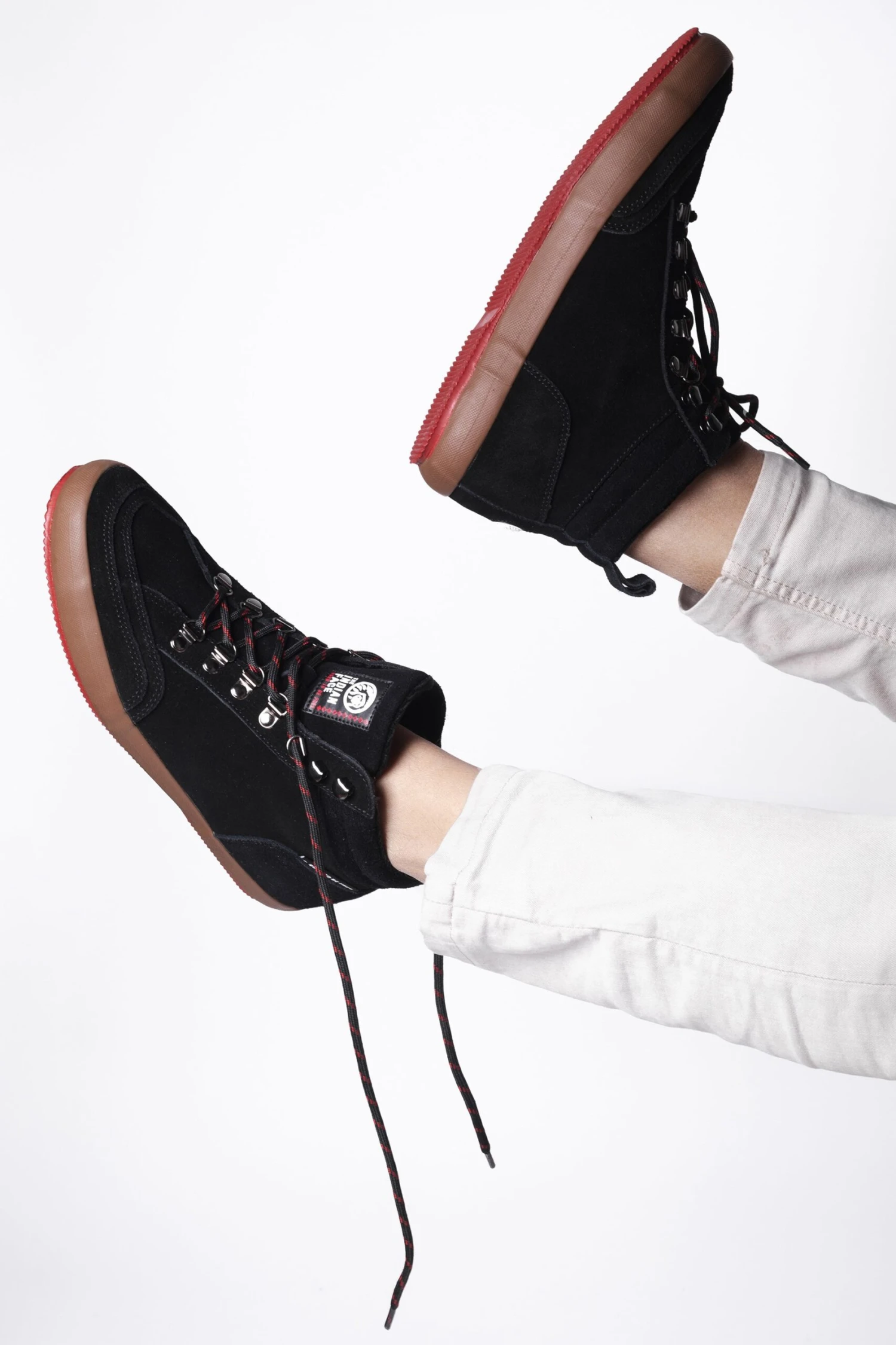 Highland Black 16 Highland Black - Imagen 14