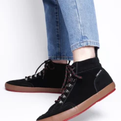 Highland Black 26 Highland Black -The Indian Face Ventas IF Z01 24M02C01 09 scaled