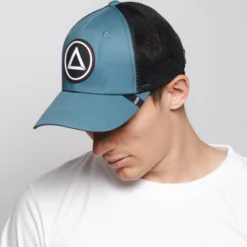 Northern Green / Black 23 Northern Green / Black -The Indian Face Ventas UL A05 23M01C05 10 scaled